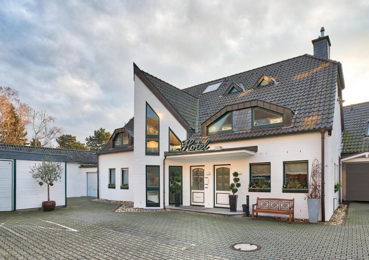 Hotel Zur Krone Meerbusch Zewnętrze zdjęcie