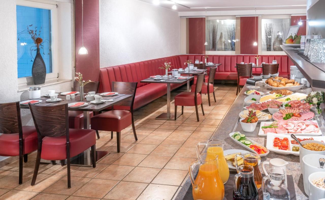 Hotel Zur Krone Meerbusch Zewnętrze zdjęcie