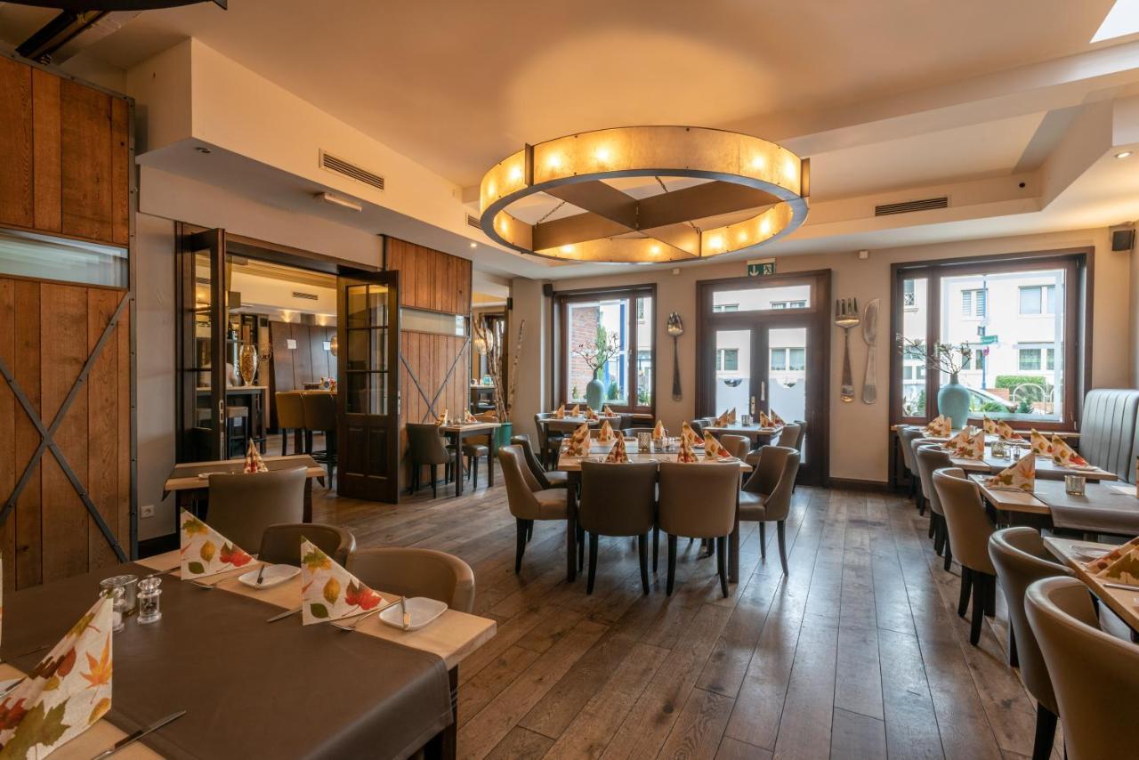 Hotel Zur Krone Meerbusch Zewnętrze zdjęcie